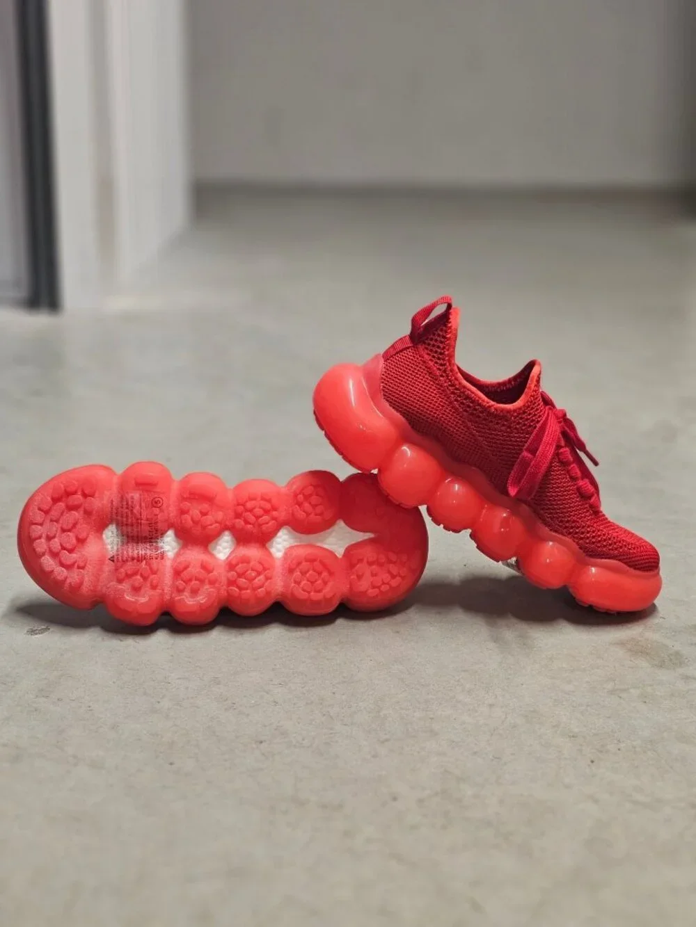 Red Mesh Athletic Sneakers With Bubble Sole - Breathable Lightweight Design For